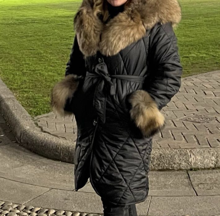 Страхотен модел с естествен косъм