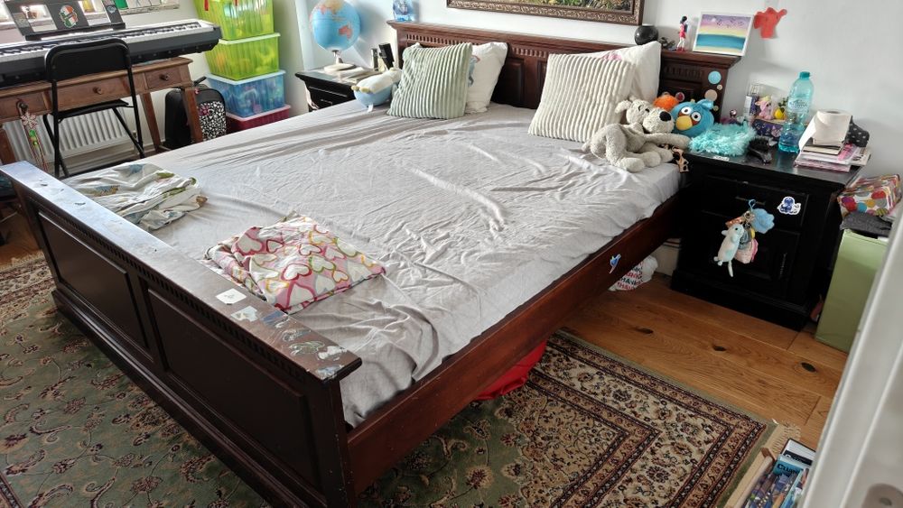 Pat matrimonial lemn masiv