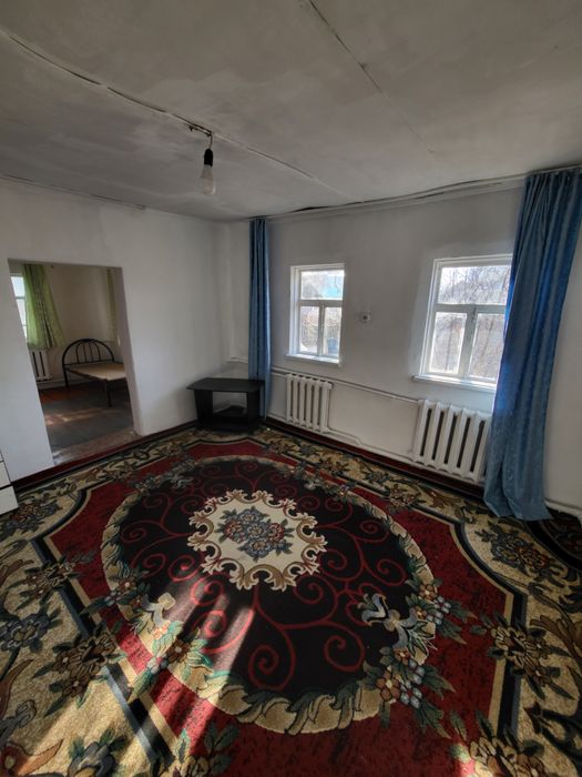 Сдаётся дом, Саяхат