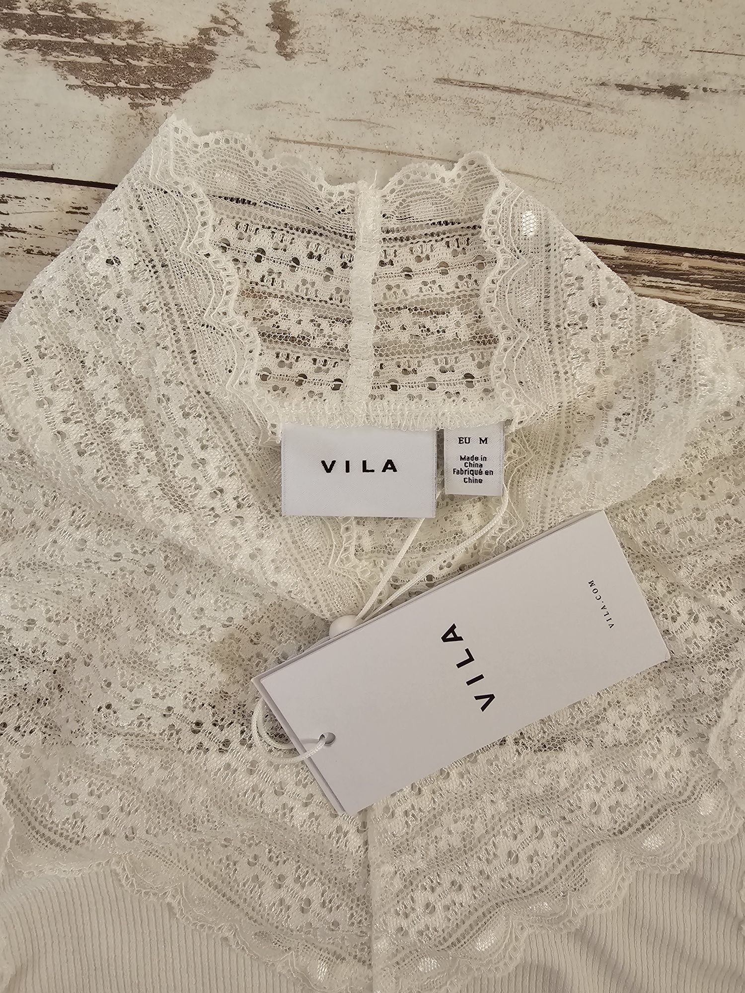 Дантелена блуза без ръкави VILA