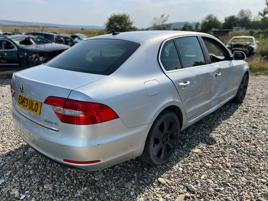 Fața completa(trager far)skoda superb2 facelift