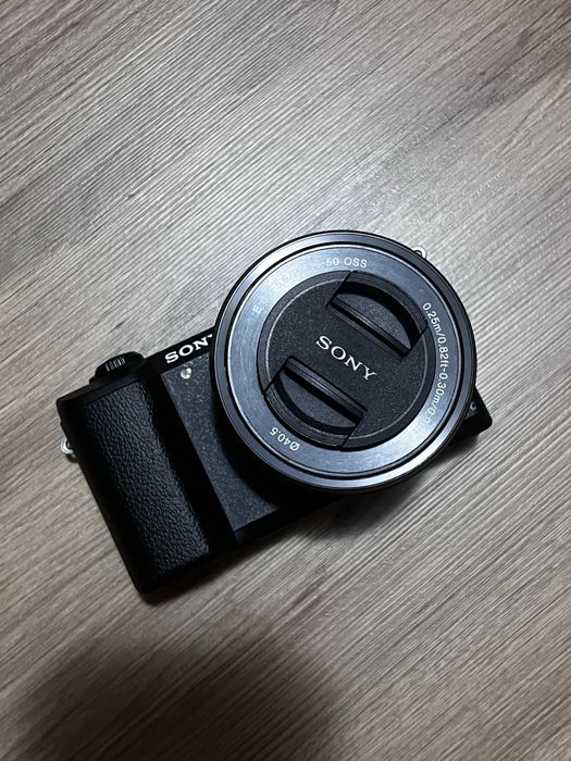 Sony a5100 camera