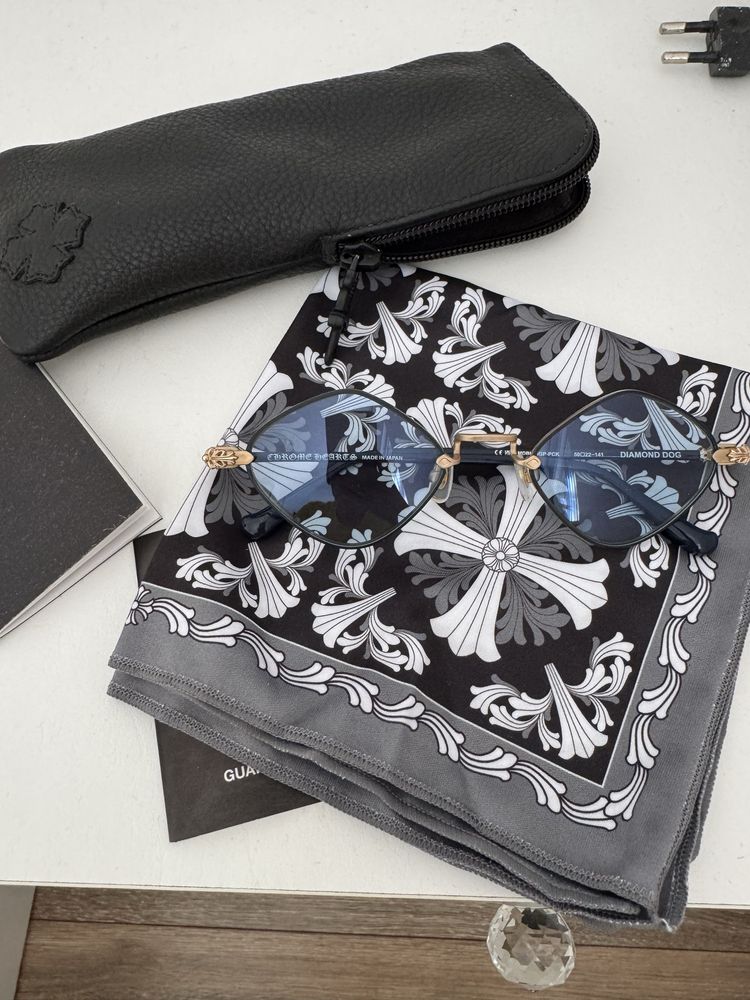 Chrome Hearts diamond dog