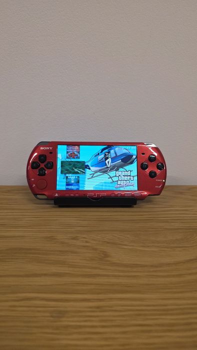 Sony PSP 3000, Modat, 550 de jocuri, consola 9 in 1