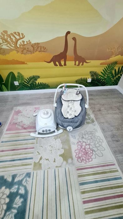 Детский шезлонг с музыкой