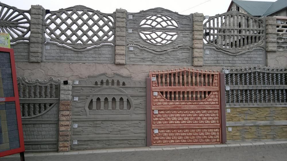 Gard beton durabil din placi/ panouri.Transport in Neamț și toată țara