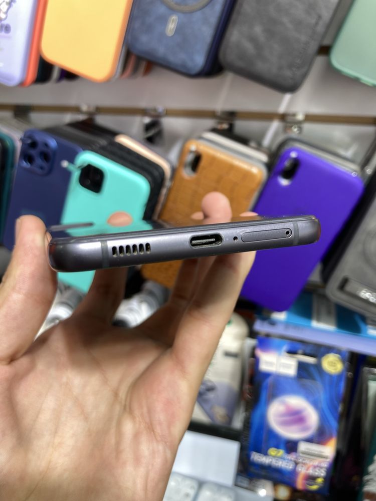 Samsung A52 4/128 ideal