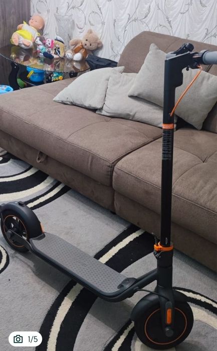 Электросамокат продам