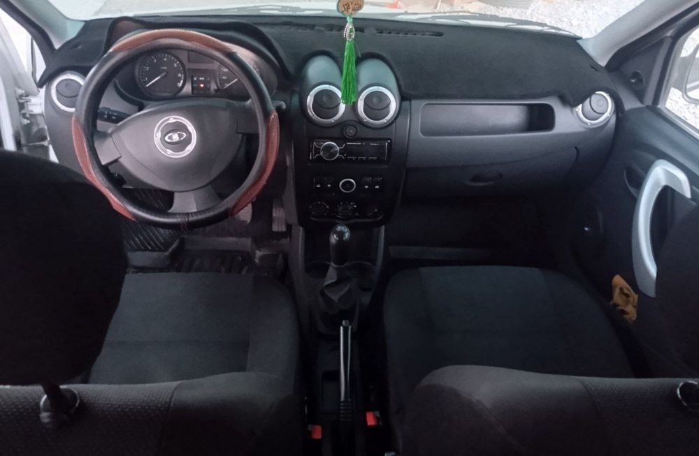Lada Largus 2019 sotiladi
