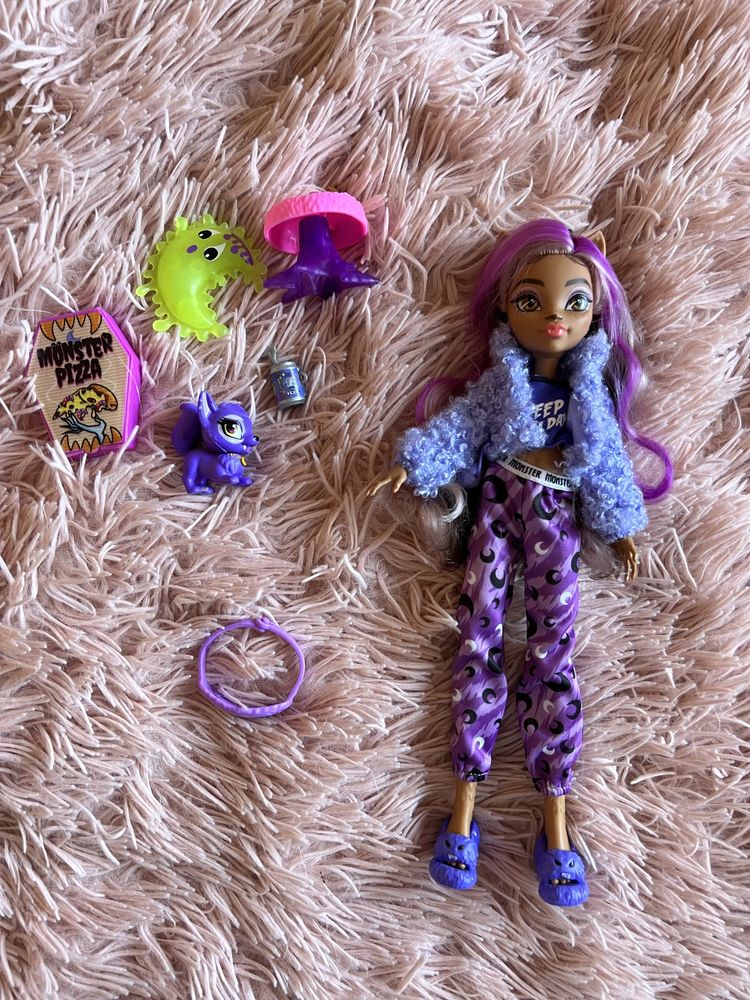 Monster High Creepover Clawdeen
