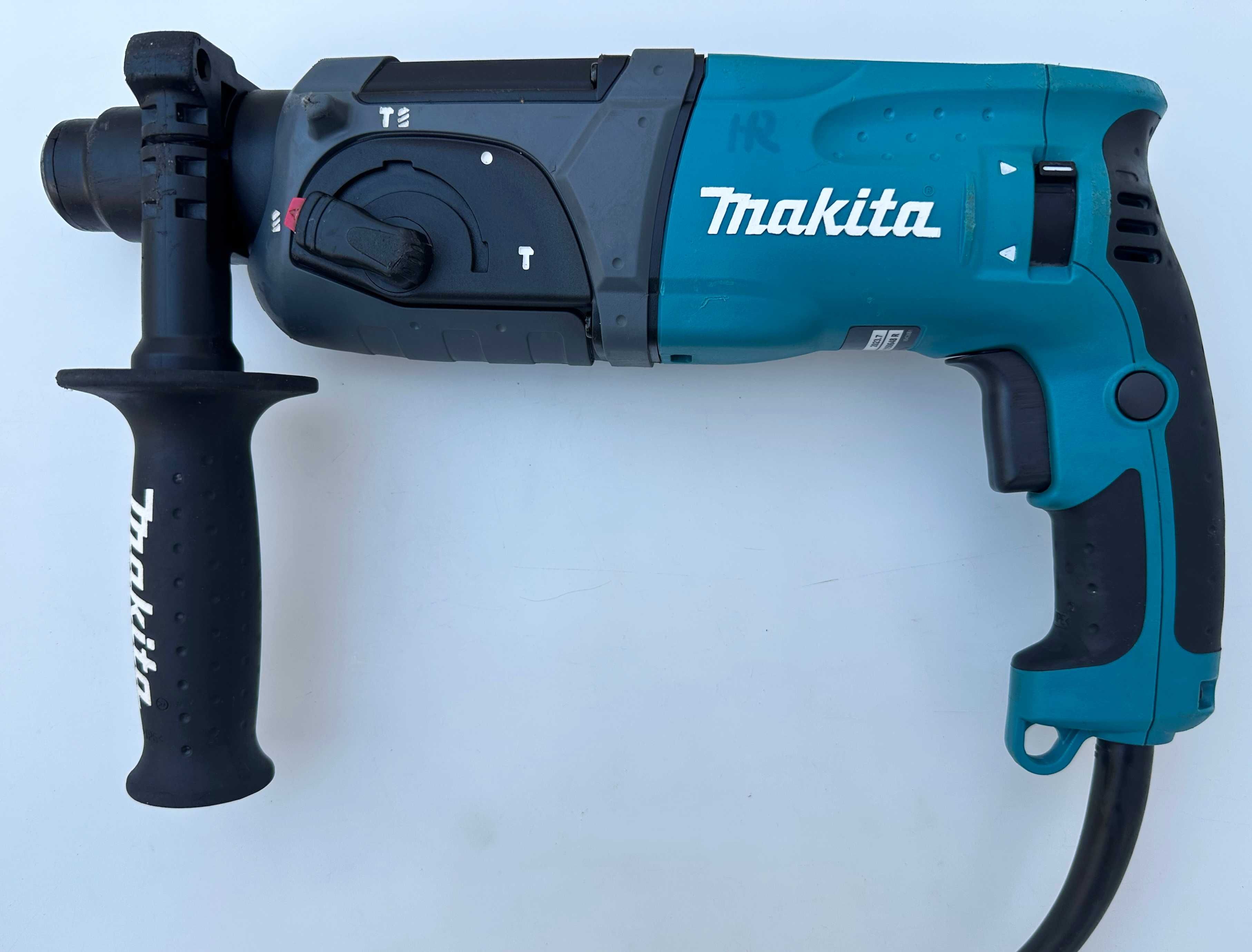 Makita HR2470 - Електрически перфоратор 780W 2.4J 2023г. като нов!