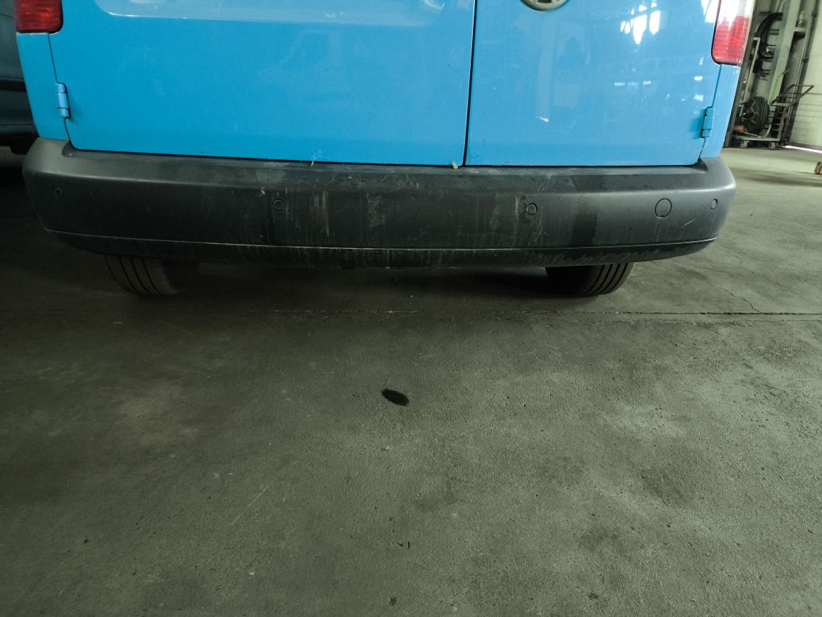 Задна броня за Vw Caddy
