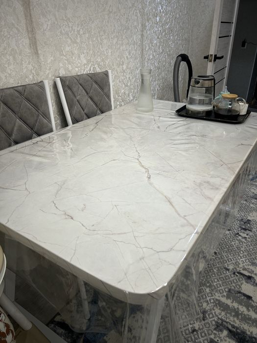 Кухонный стол мрамор. Новый