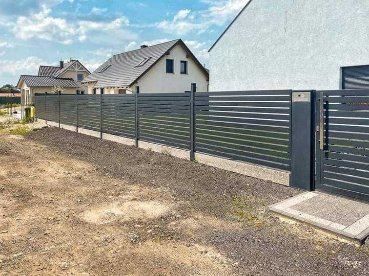 Constructii garduri din sipca metalica, jaluzele, BCA, tabla, plasa