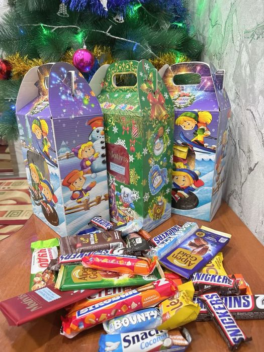 Новогодние кулёчки со сладостями