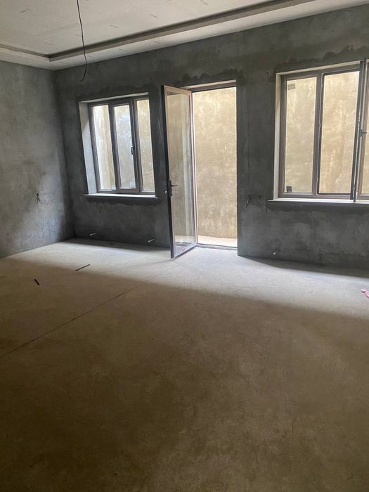 Срочно участка сотилади 1.4 сотих назарбек мевазор махаллада