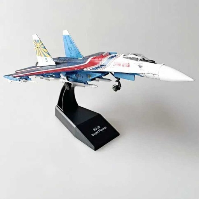 Macheta avion metalica Su-35 Knights Super Flanker 1:100 23cm
