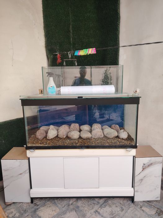 Аквариум 300литров.