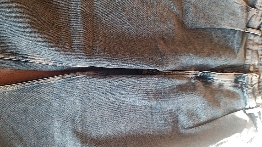 Нов черен елегантен панталон с колан , и дънки уникални Mango