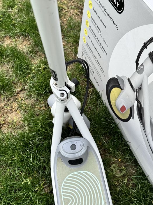 Trotineta electrica copii