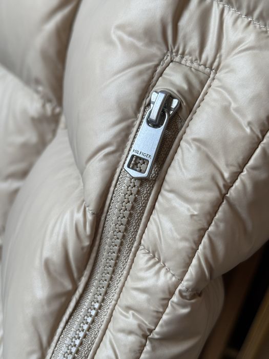 Яке Tommy Hilfigerrrr