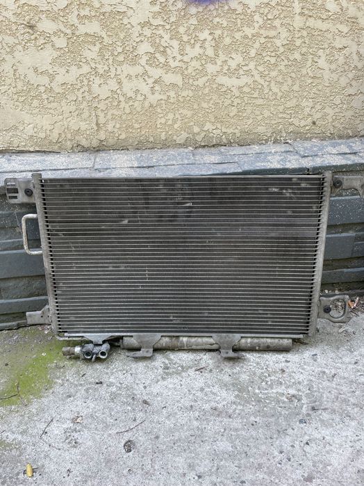 W203 радиатор кондиционера и основной радиатор