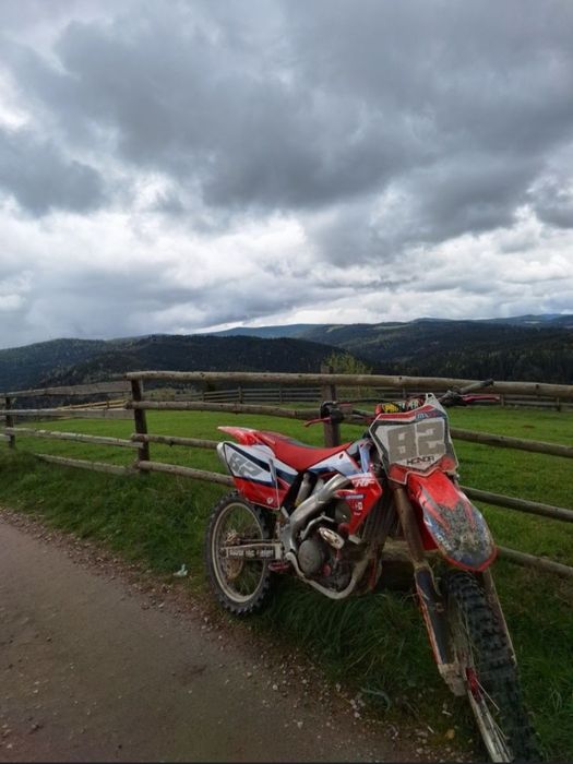 Honda  crf 250 r