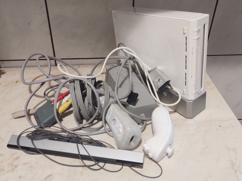 Consola Nintendo Wii excelenta cu accesorii