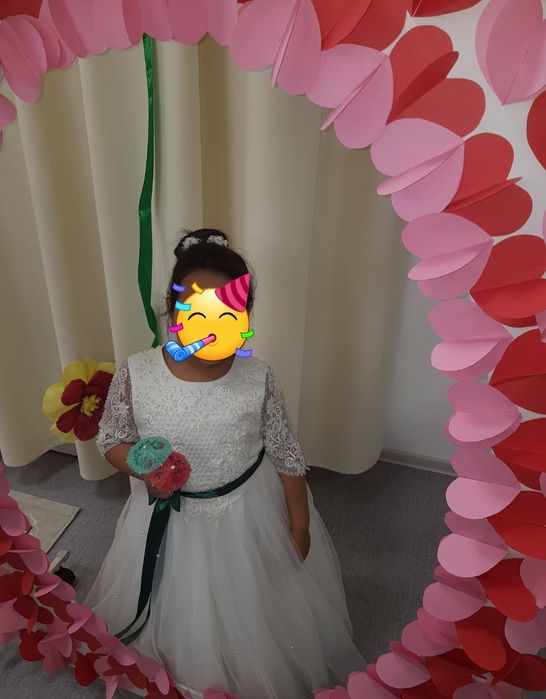 Пышное, роскошное, белое платье