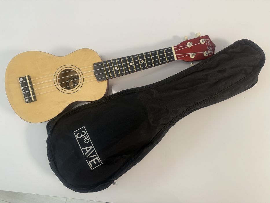 3rd Ave Soprano Ukulele китара
