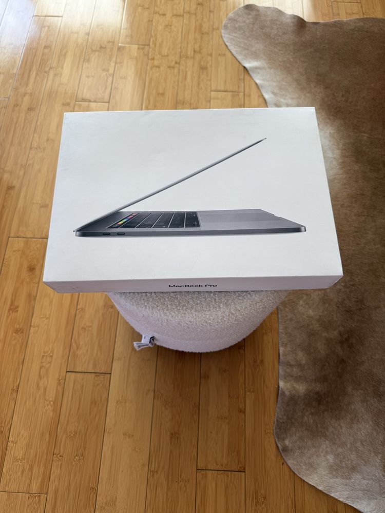 MacBook Pro 15” Touch Bar 2018 Space Gray