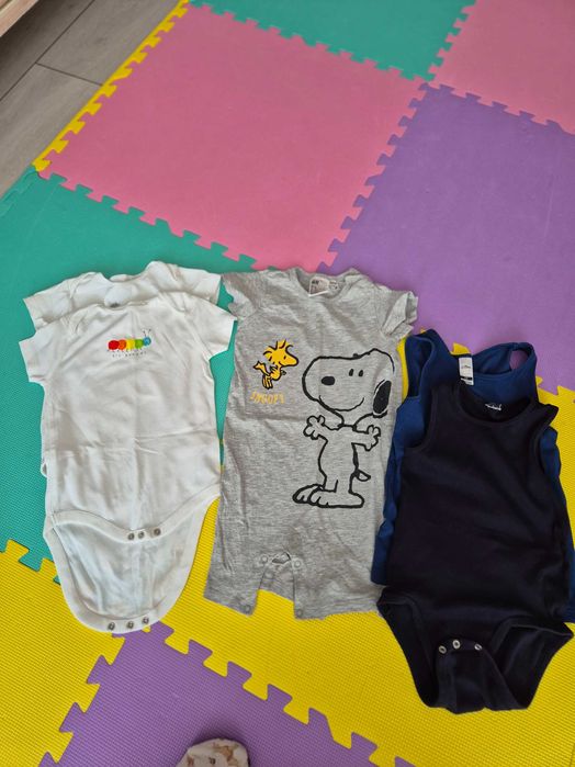 Lot tricouri copii  marimea 98-104