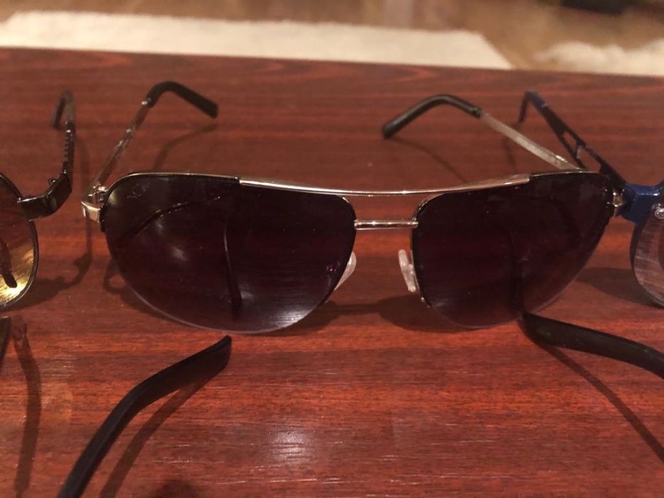 Vand ochelari de soare originali unisex GUESS ,polarizati