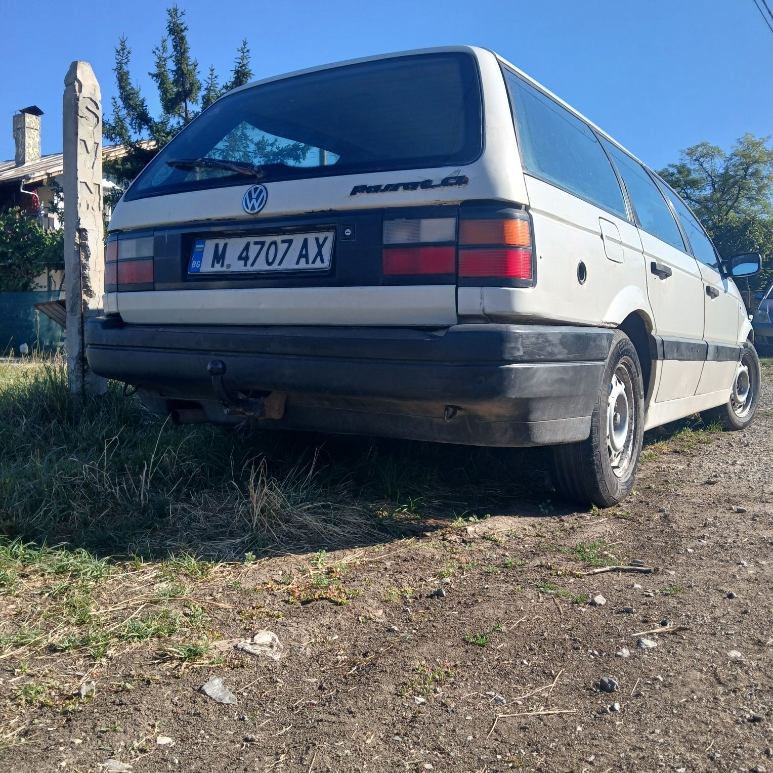 WV Пасат комби 18/90 1650 лв