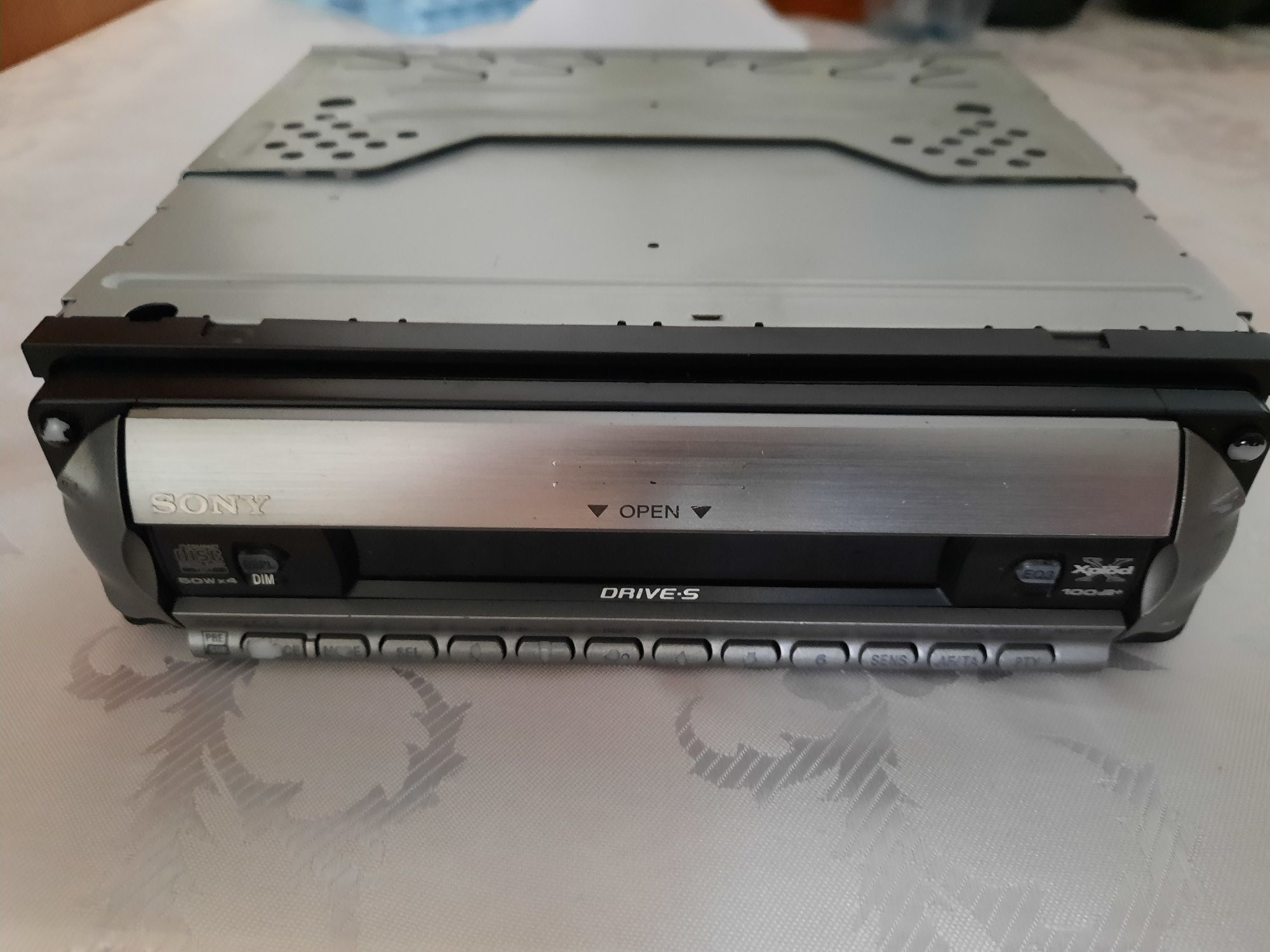 CD player auto SONY