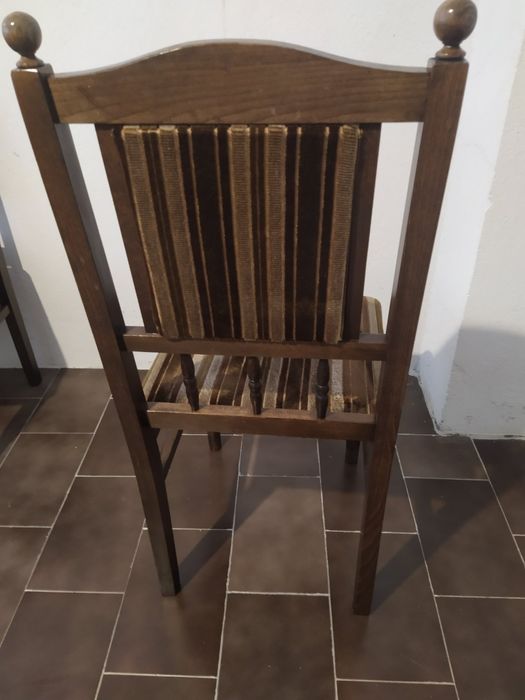 Кухненски столове