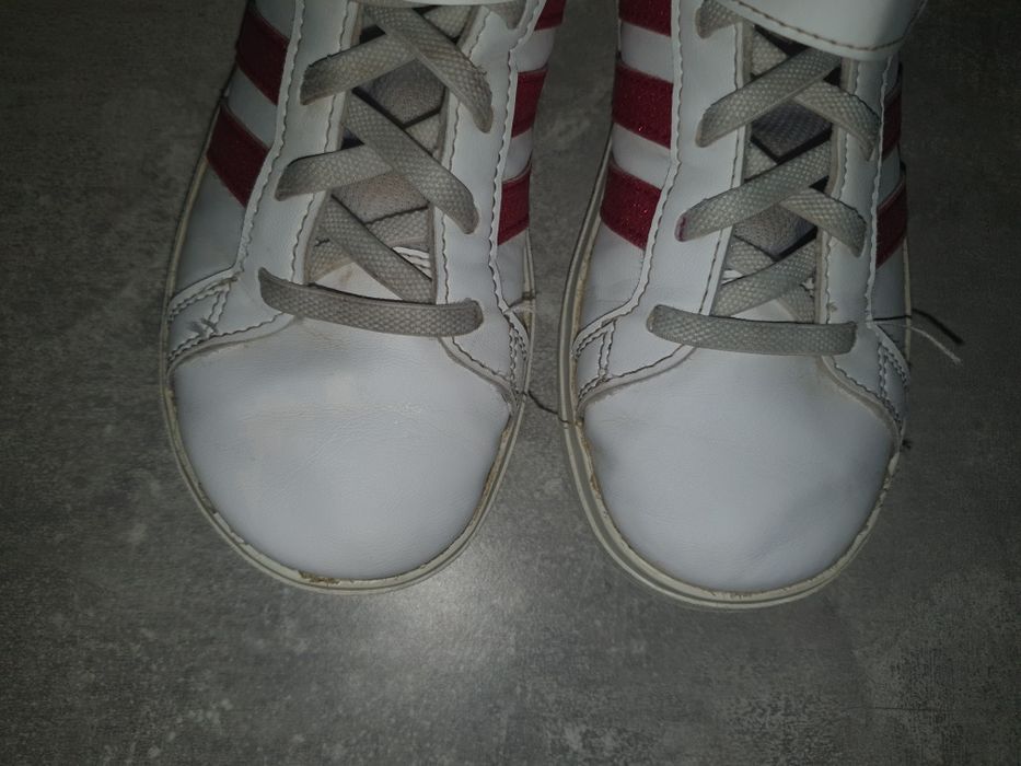 Маратонки adidas 31 n.