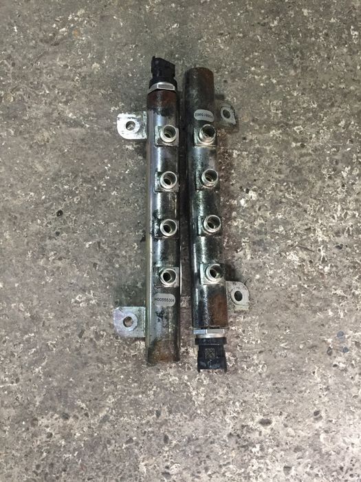 Rampa injectoare Opel Insignia 2.0 CDTI