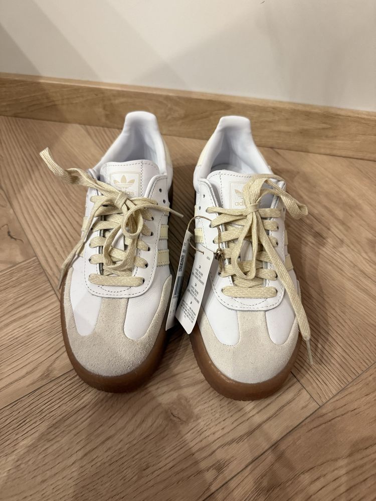Чисто мови Adidas Samba