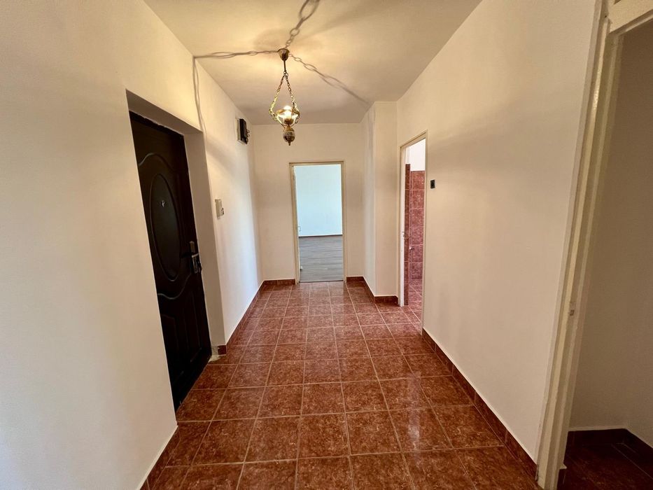 Vanzare 2 camere Ploiești, zona Cantacuzino