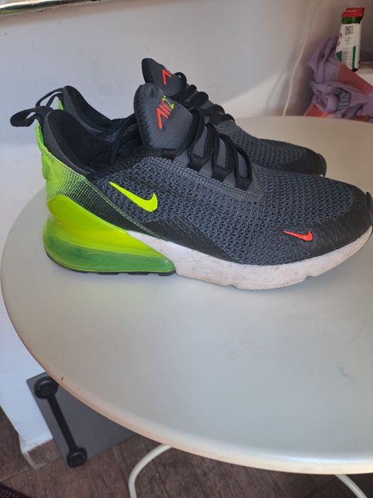 Vand nike air max  270