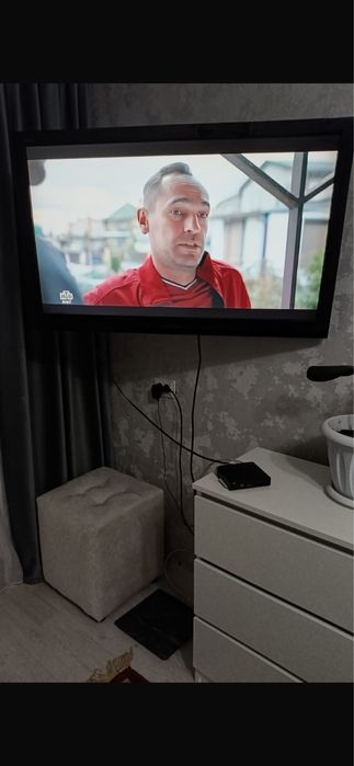 Продам телевизор