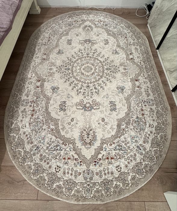 Ковер, овальный ковер