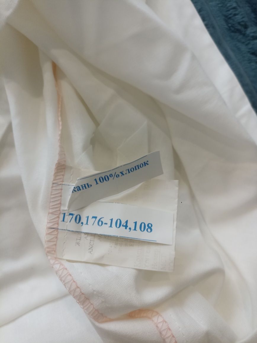 Продам нательное бельё, перчатки, партянки.