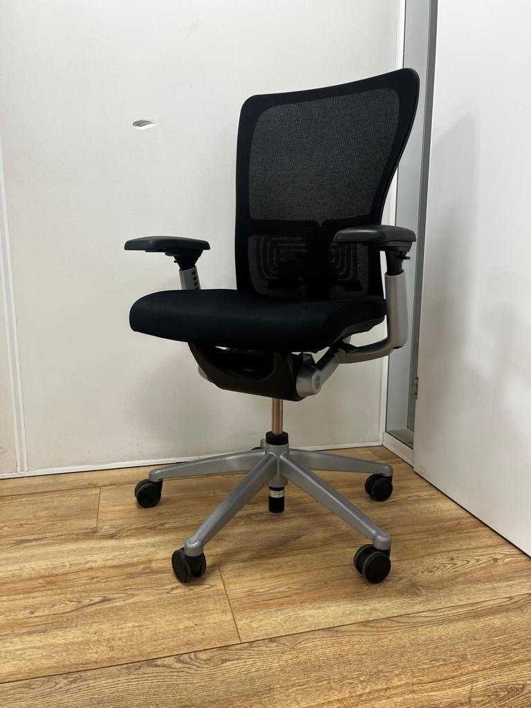 Refurbished Haworth Zody