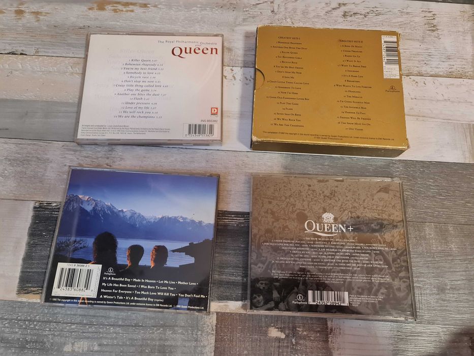 4 CD-uri audio Queen + bonus