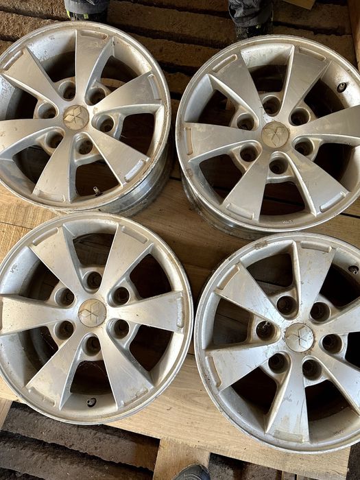 Джанти за Mitsubishi R16