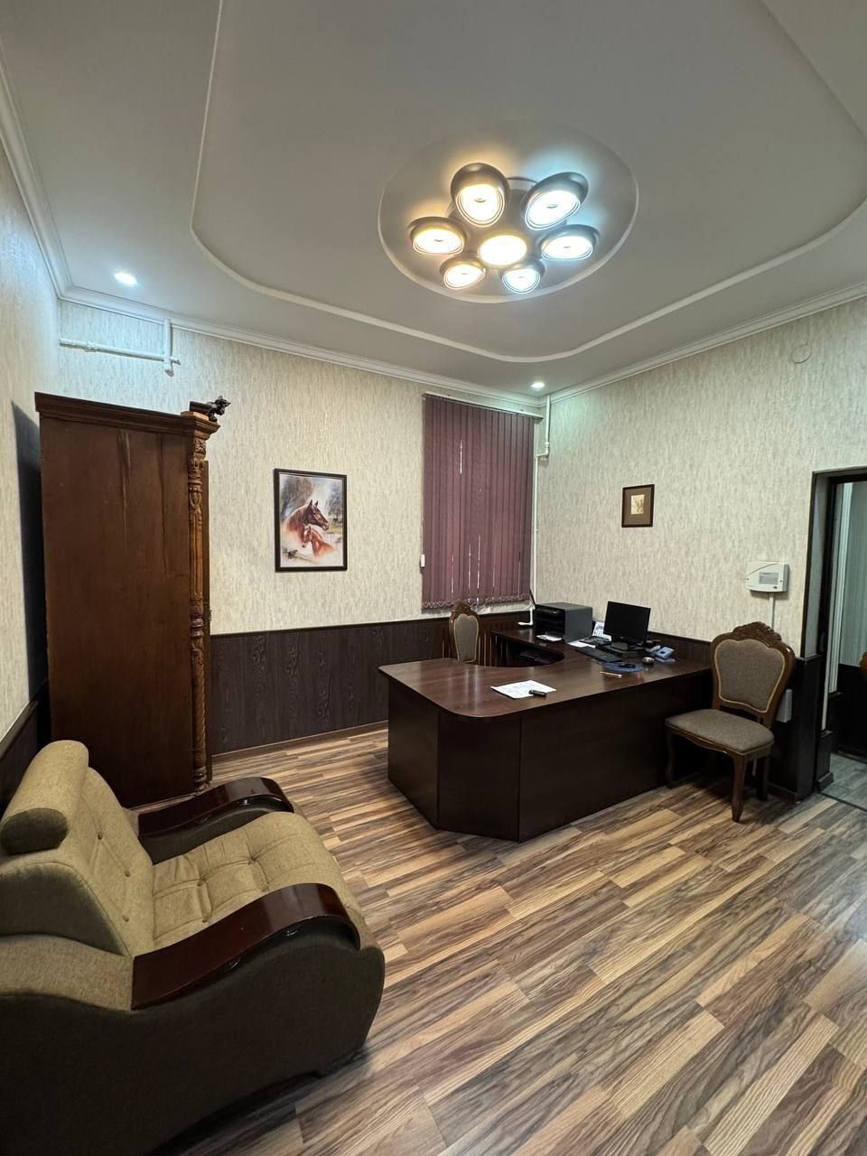Аренда.Шота Руставели. 170м .Ориентир Милавица