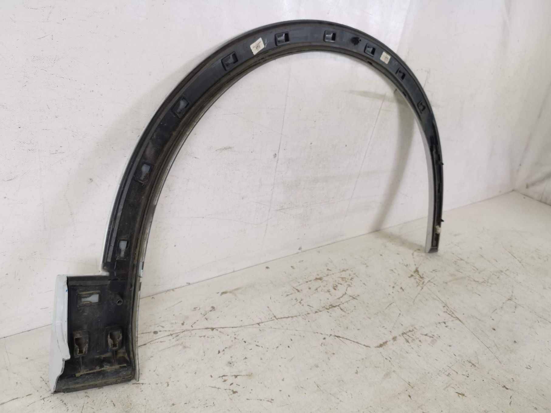 Bandou Aripa Overfender Stanga Fata Audi Q8 1 [2018 - 2022] Original In Stare Buna