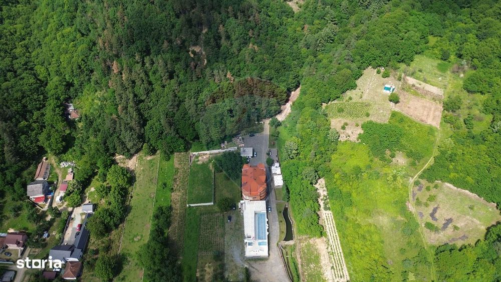 DE VANZARE Pensiune cu piscina, pastravarie, zona spa locatie de vis